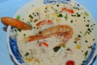 Белый суп с морепродуктами