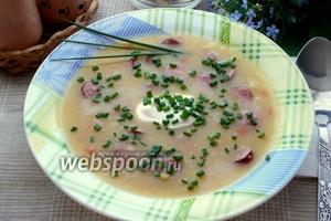 Фото рецепта Гороховый суп с охотничьими колбасками