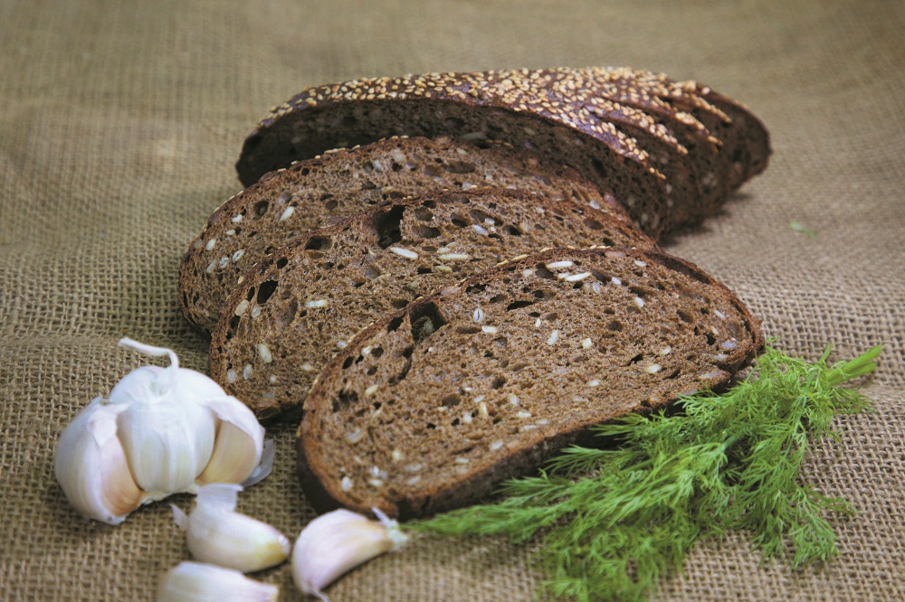 Польза жареного хлеба с чесноком